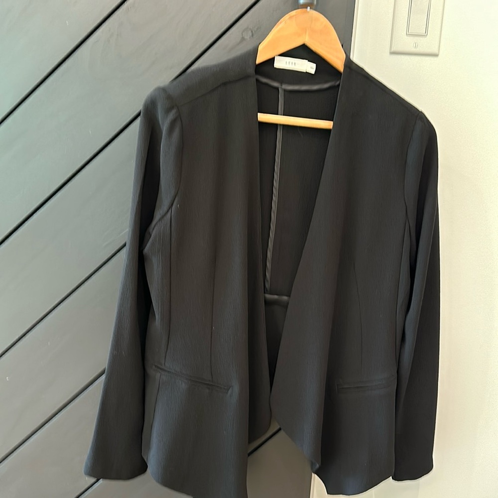 Lush Textured Blazer